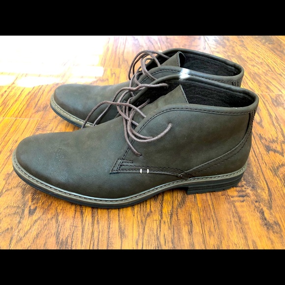 droalle chukka boot
